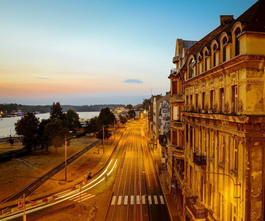 Cozy Downtown Apartment Beograd Bagian luar foto